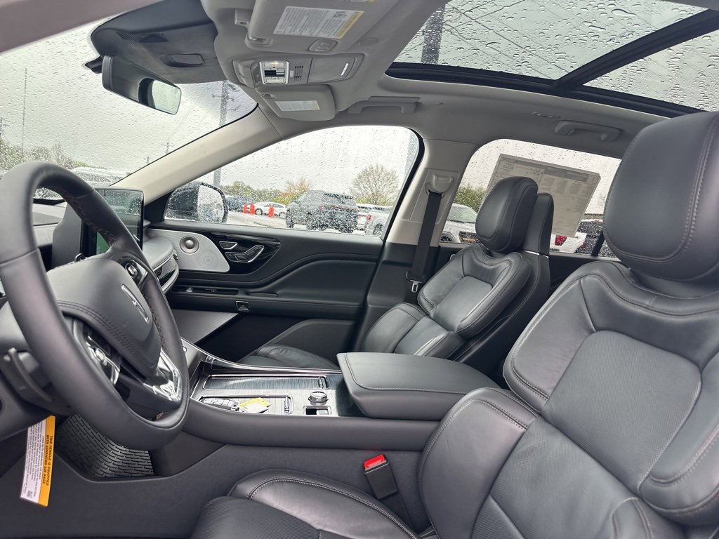 New 2025 Lincoln Aviator Reserve w/ Equipment Group 201A image 34