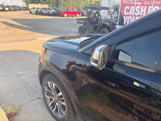 Used 2017 Ford Explorer Platinum AWD/4WD image 7
