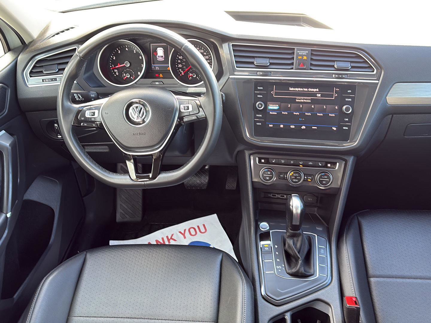 Used 2020 Volkswagen Tiguan SE image 17