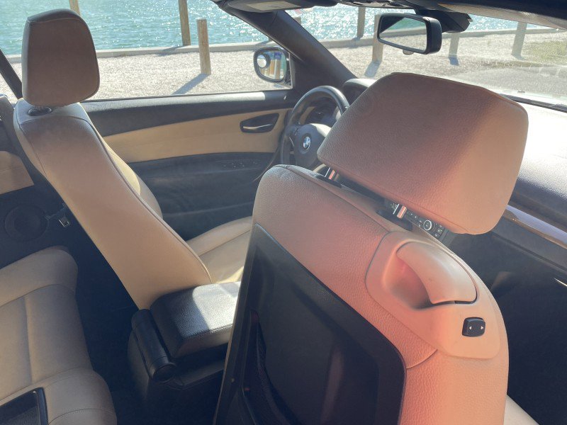Used 2012 BMW 128i Convertible image 10
