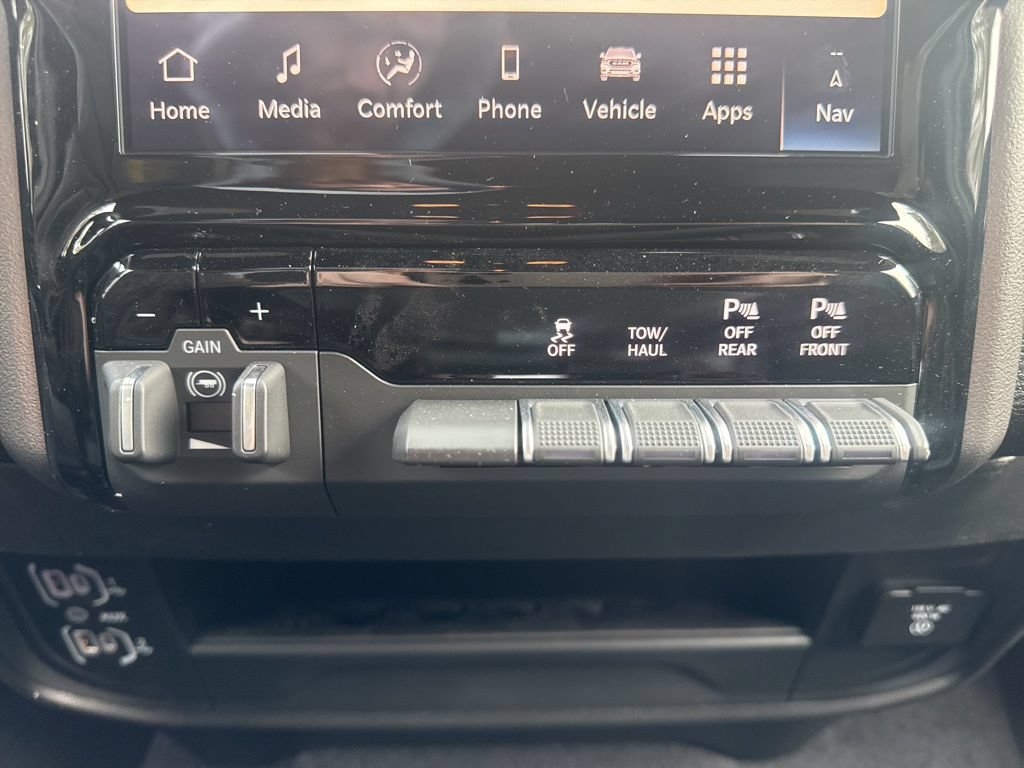 New 2026 RAM 2500 Rebel AWD/4WD image 30