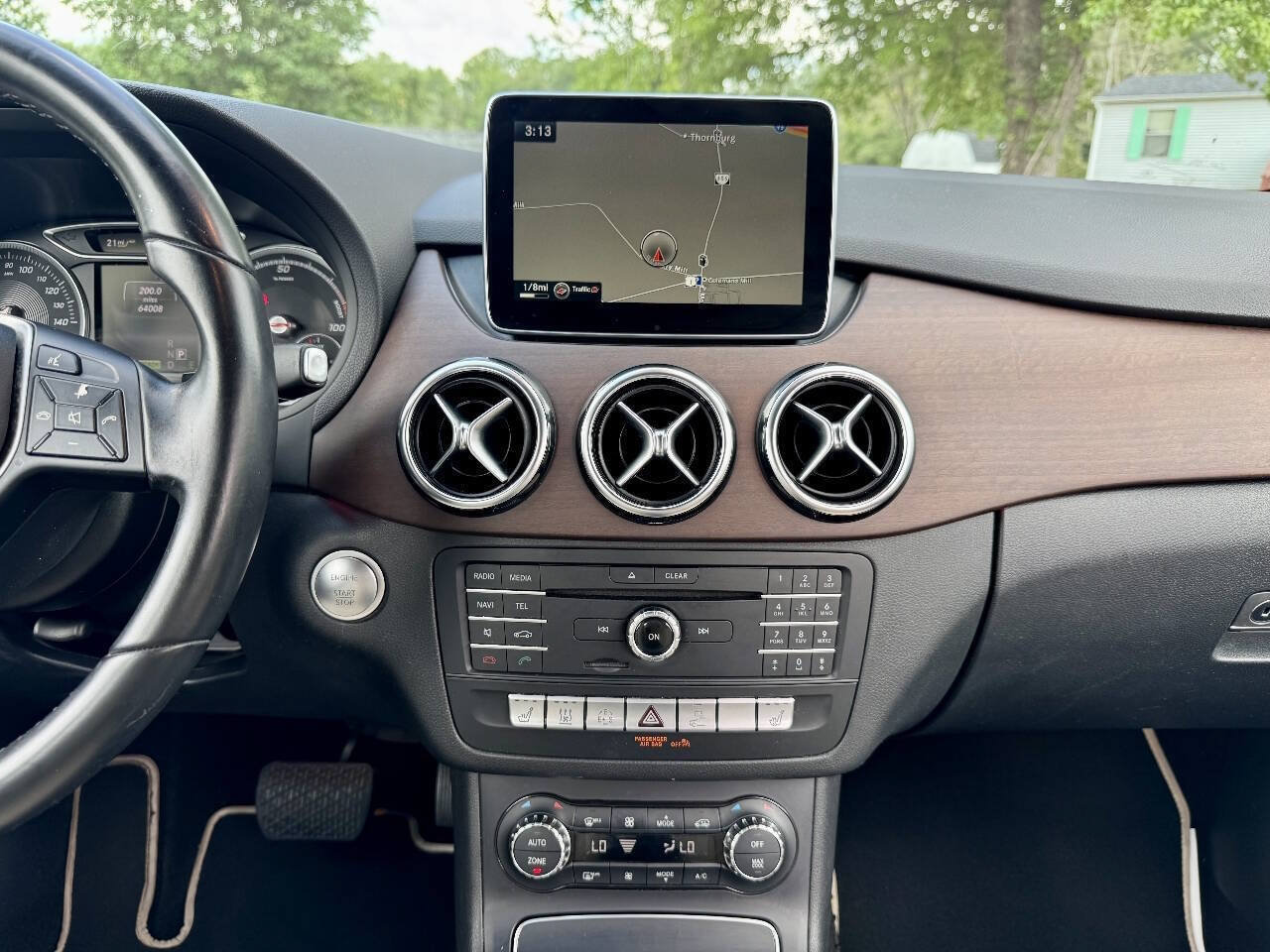 Used 2015 Mercedes-Benz B 250e image 16