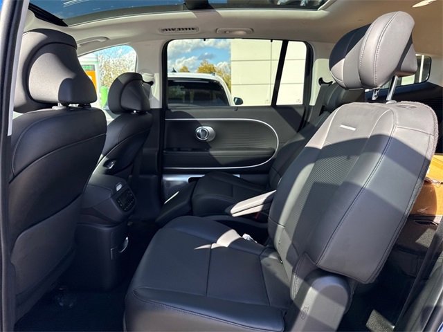 New 2026 Hyundai Ioniq 9 Limited image 7