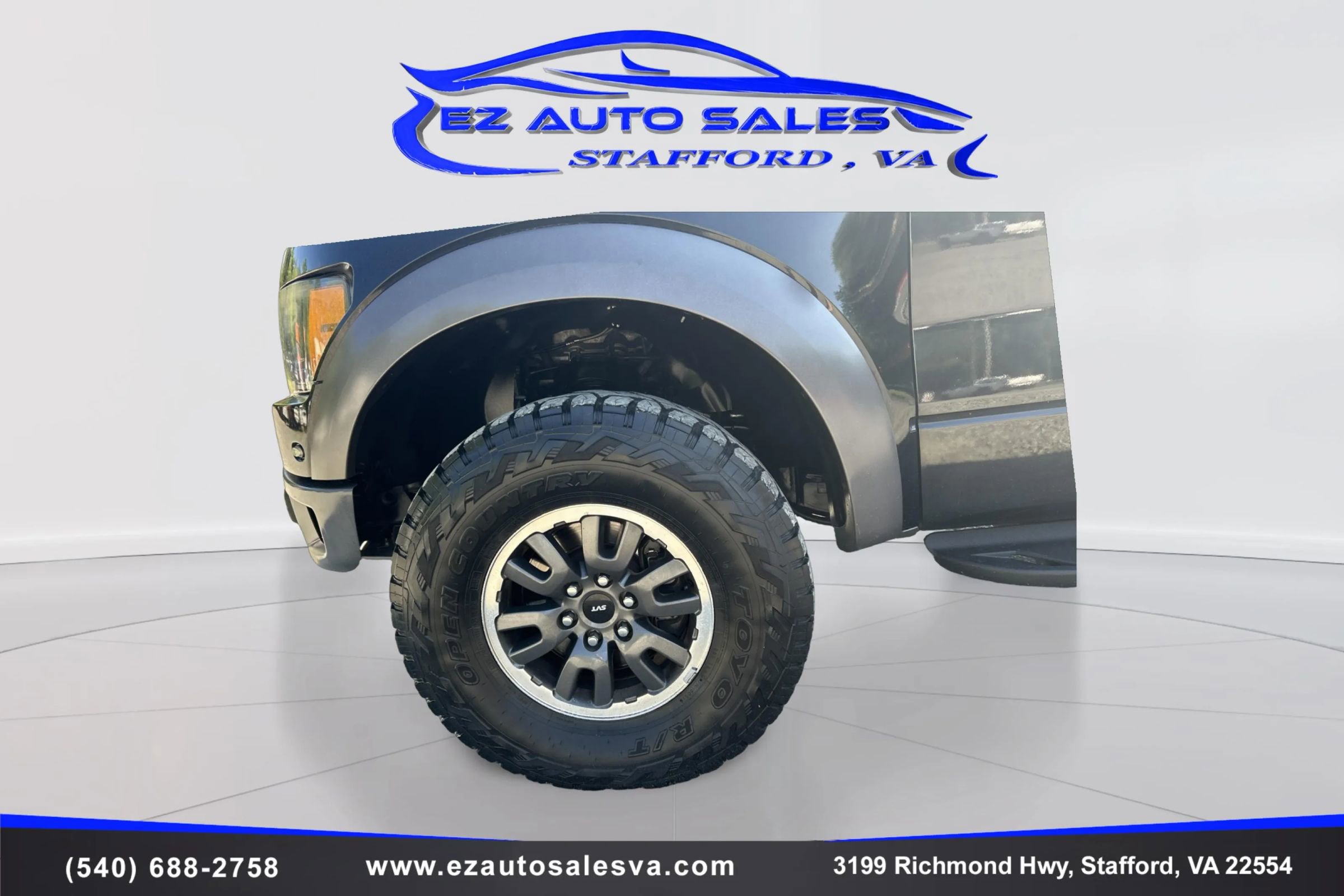 Used 2010 Ford F150 Raptor AWD/4WD image 2
