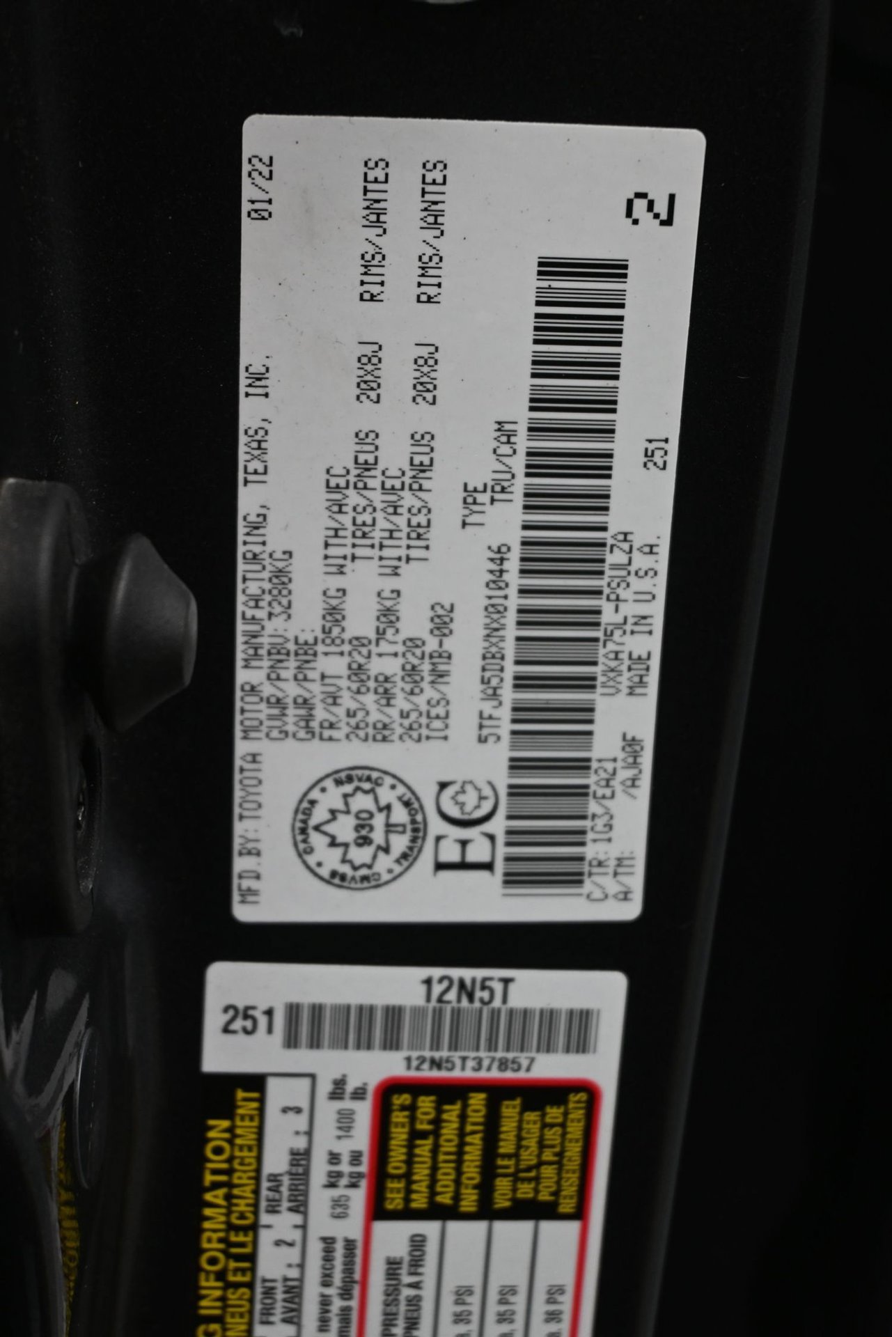 Used 2022 Toyota Tundra Limited AWD/4WD image 23