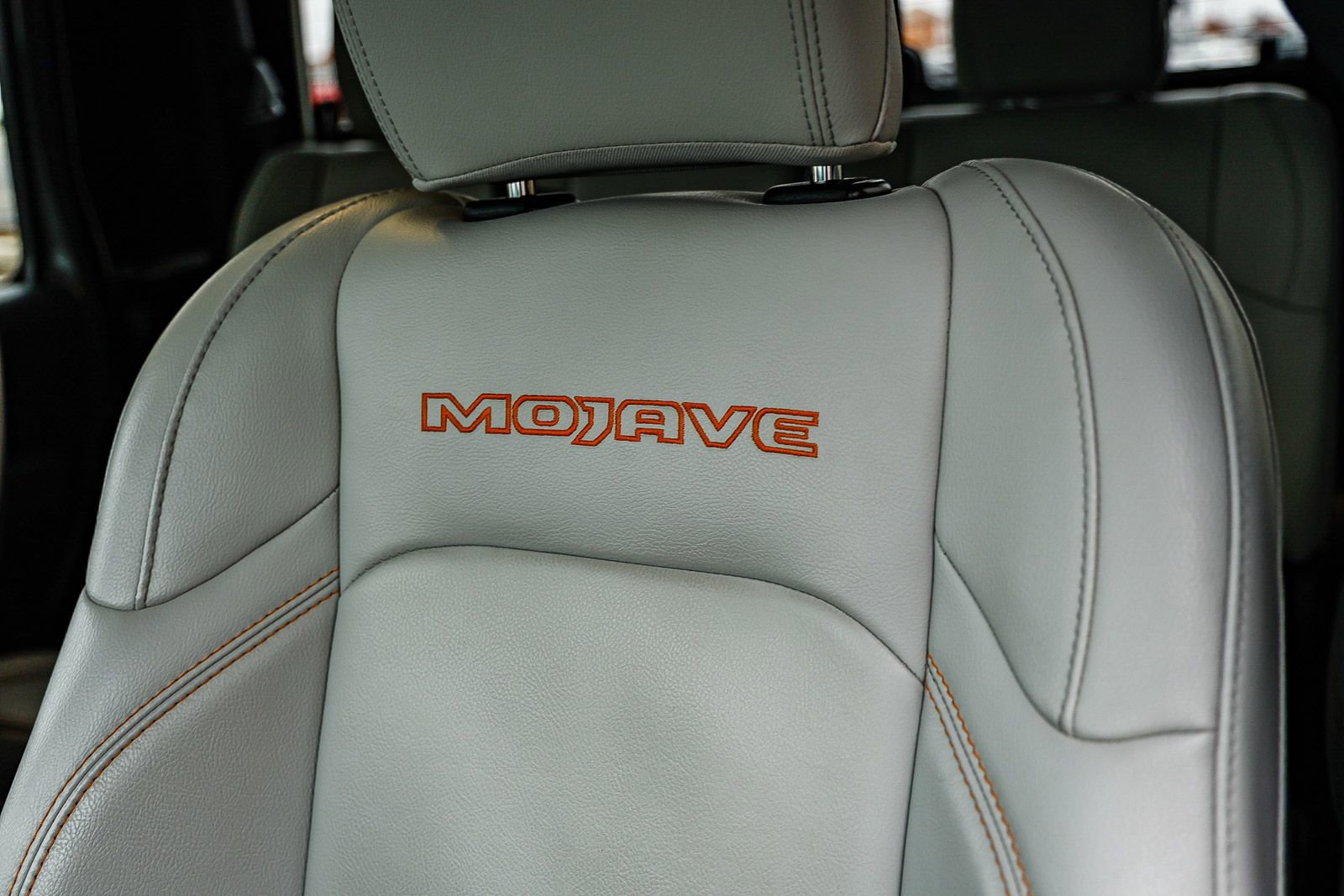 Used 2020 Jeep Gladiator Mojave image 25