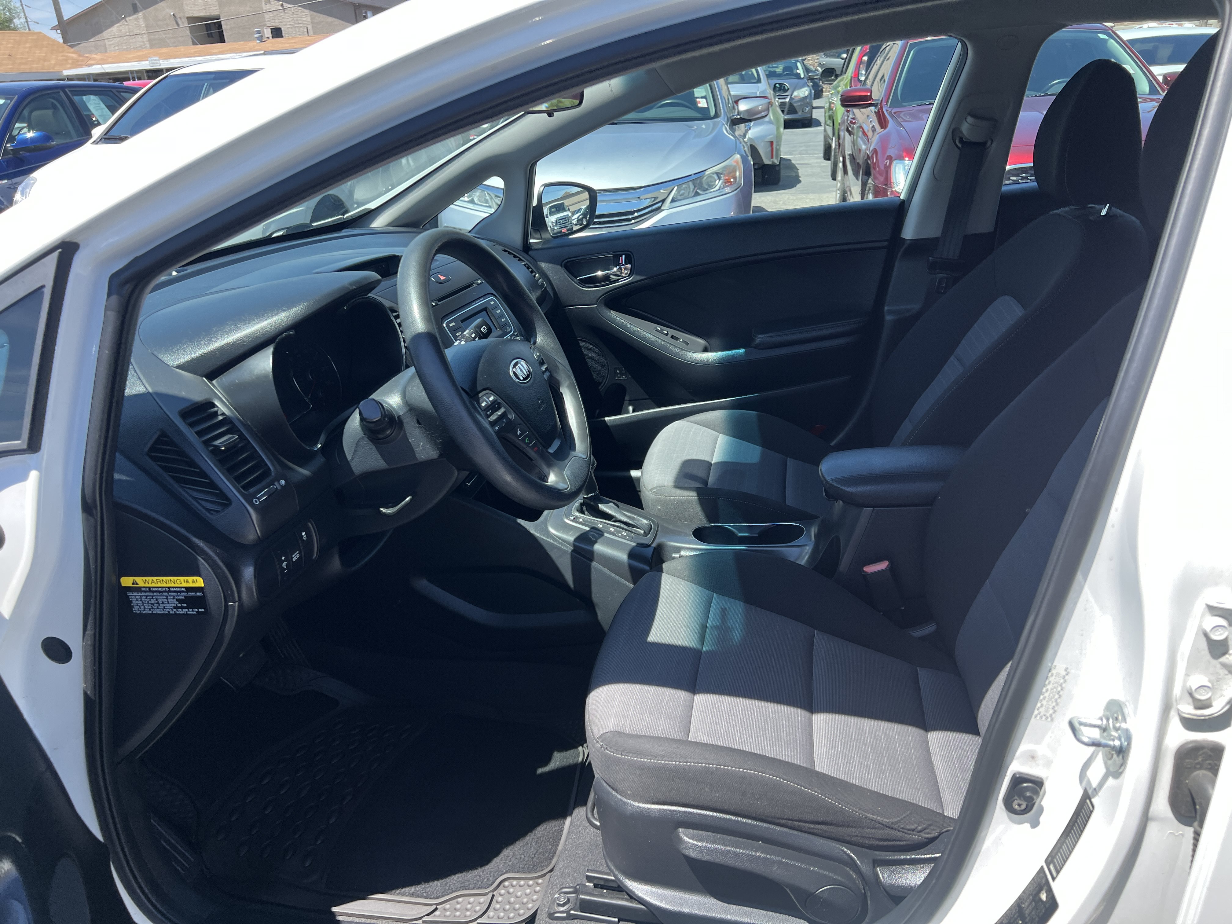 Used 2016 Kia Forte LX FWD image 11