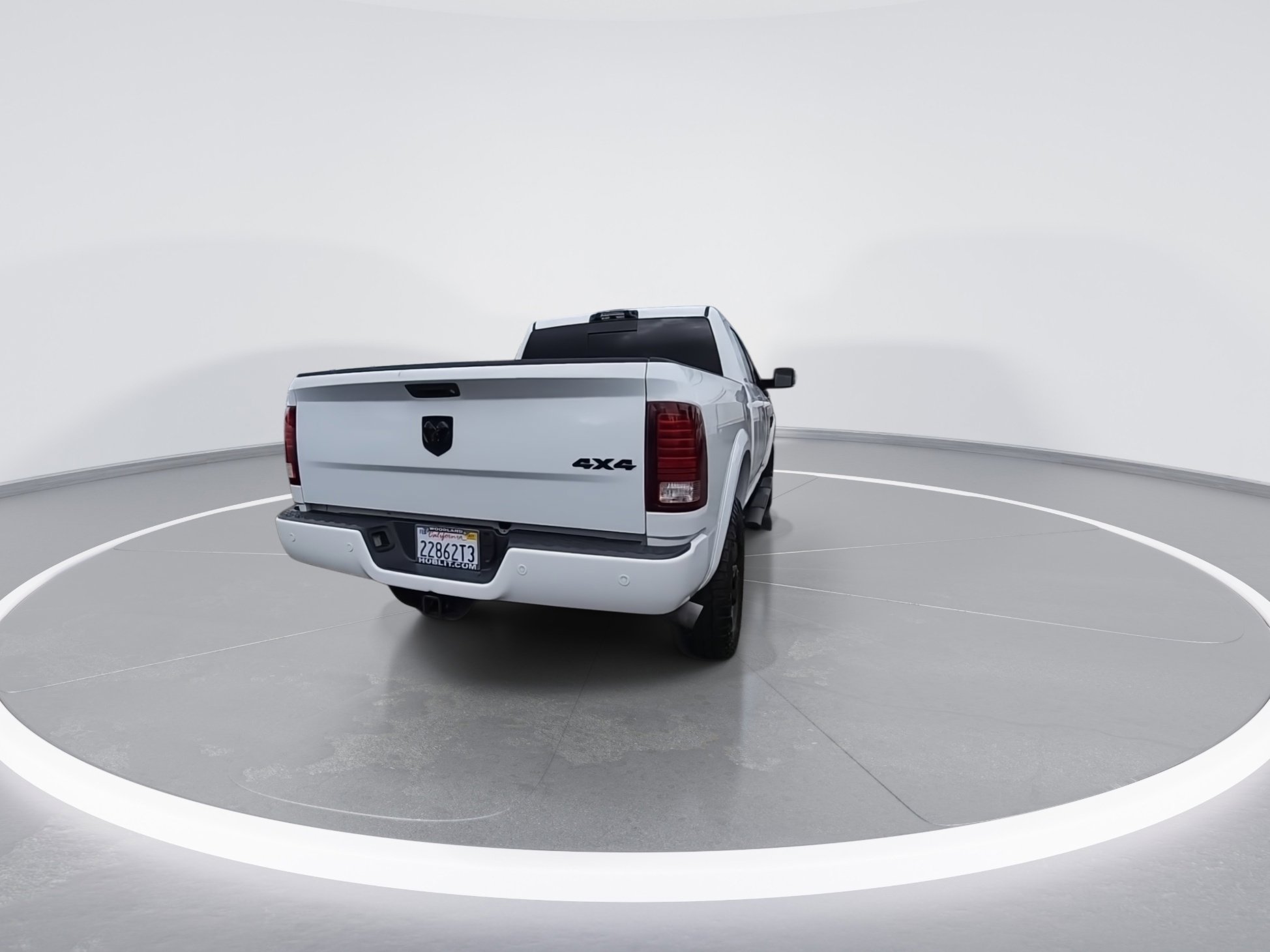 Used 2018 RAM 3500 Laramie w/ Sport Appearance Group image 7