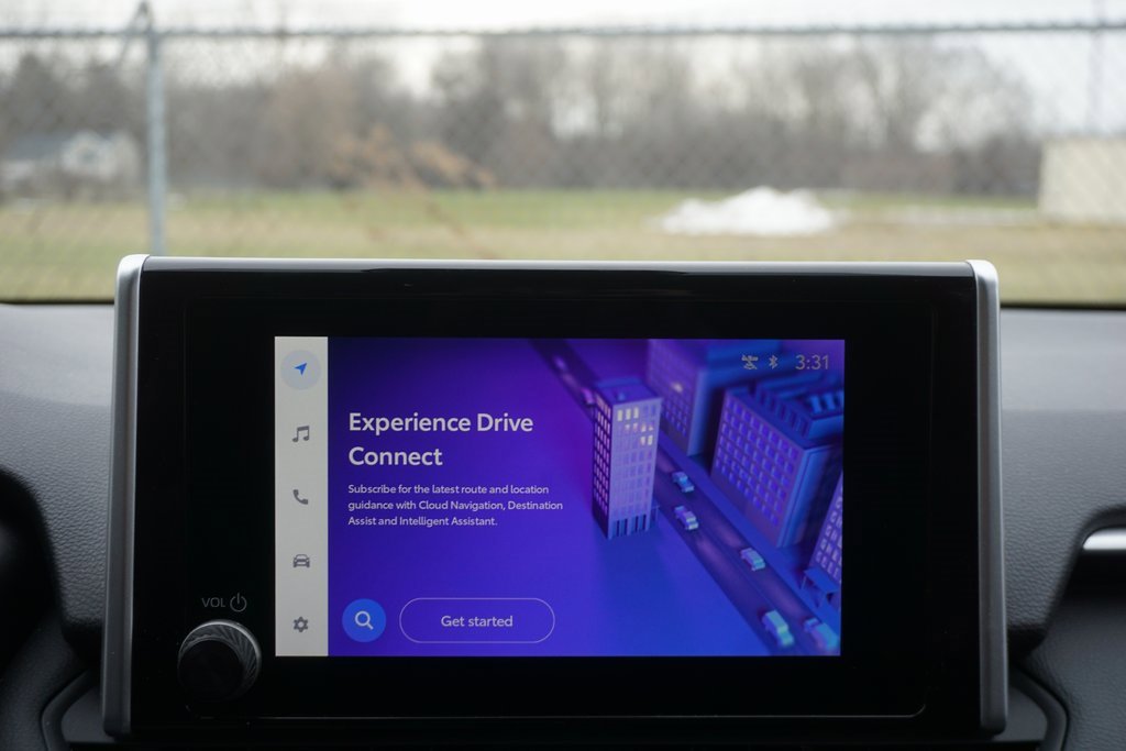 Used 2025 Toyota RAV4 SE image 10