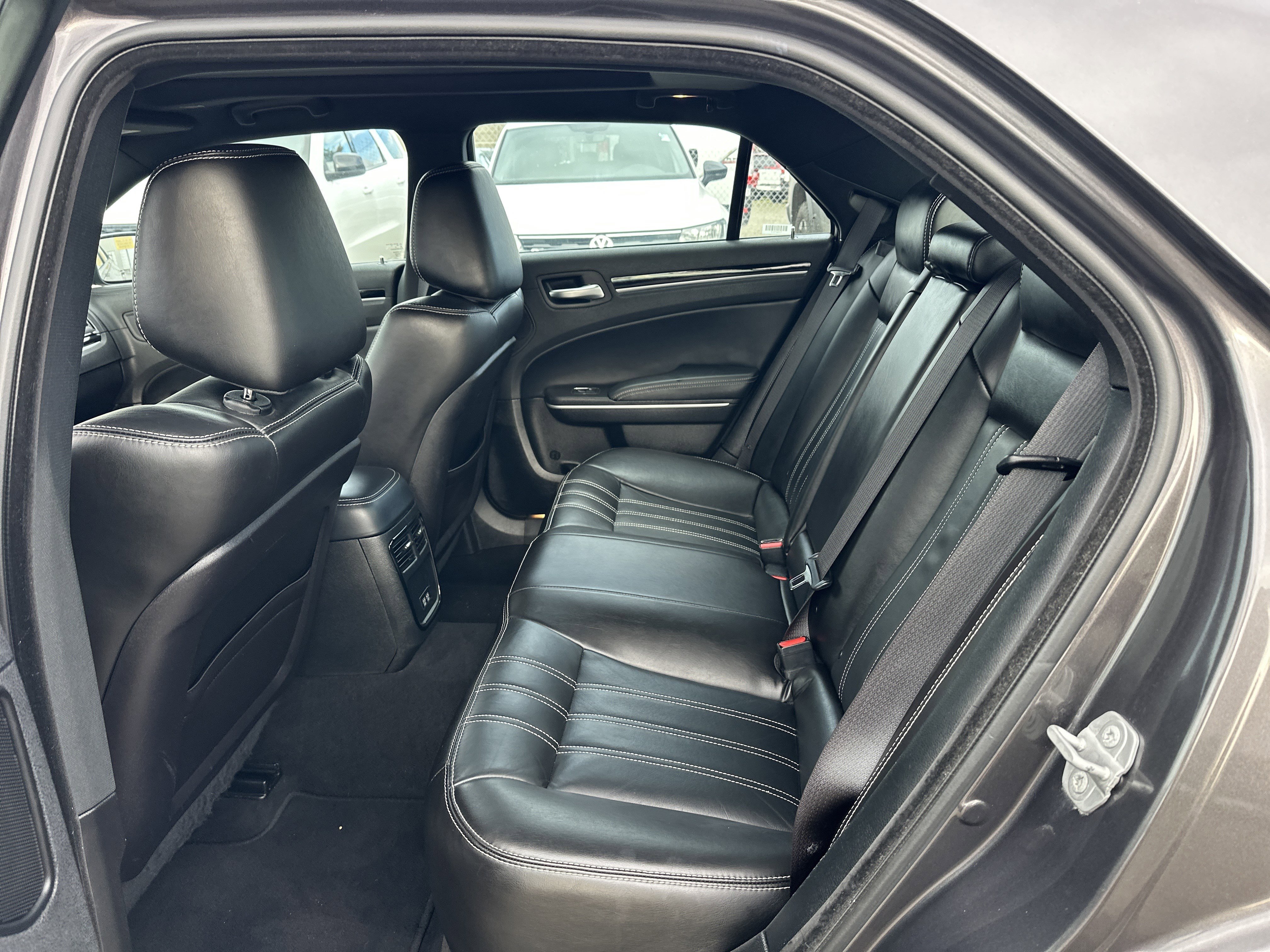 Used 2023 Chrysler 300 S RWD image 10