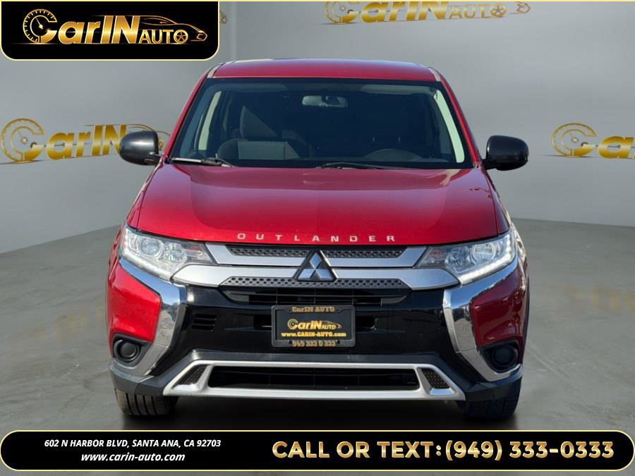 Used 2019 Mitsubishi Outlander ES image 2