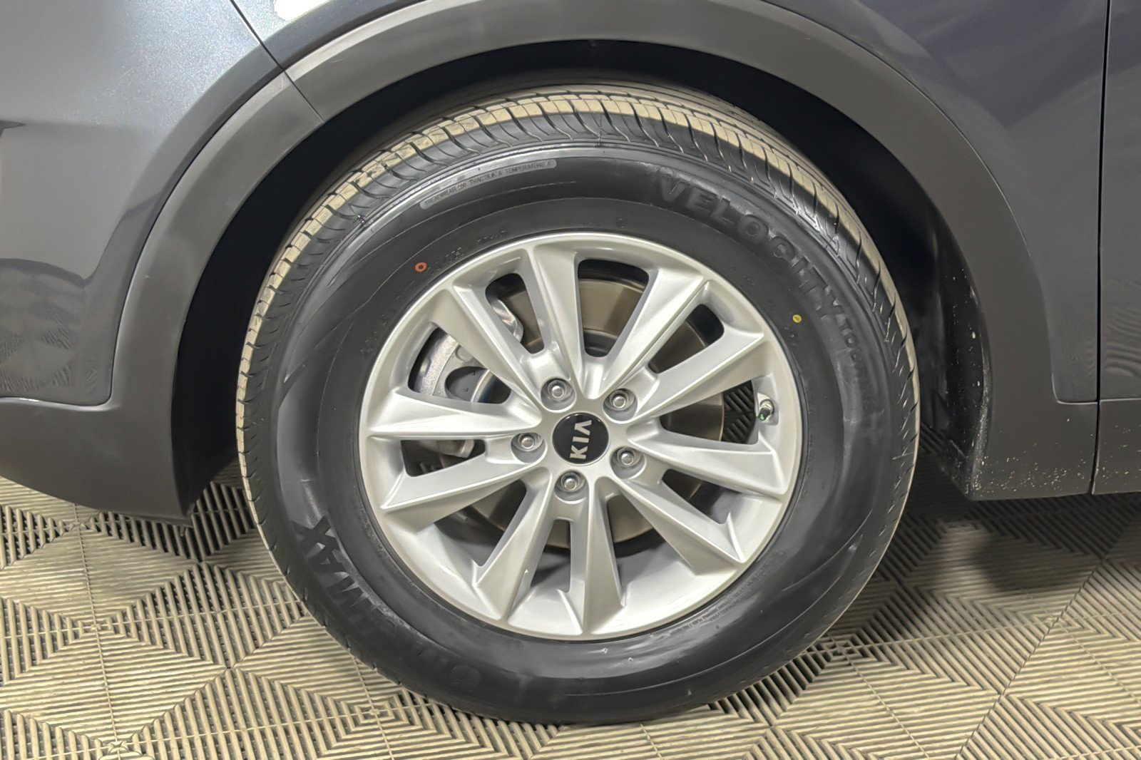 Used 2019 Kia Sorento L w/ Option Group 020 image 24