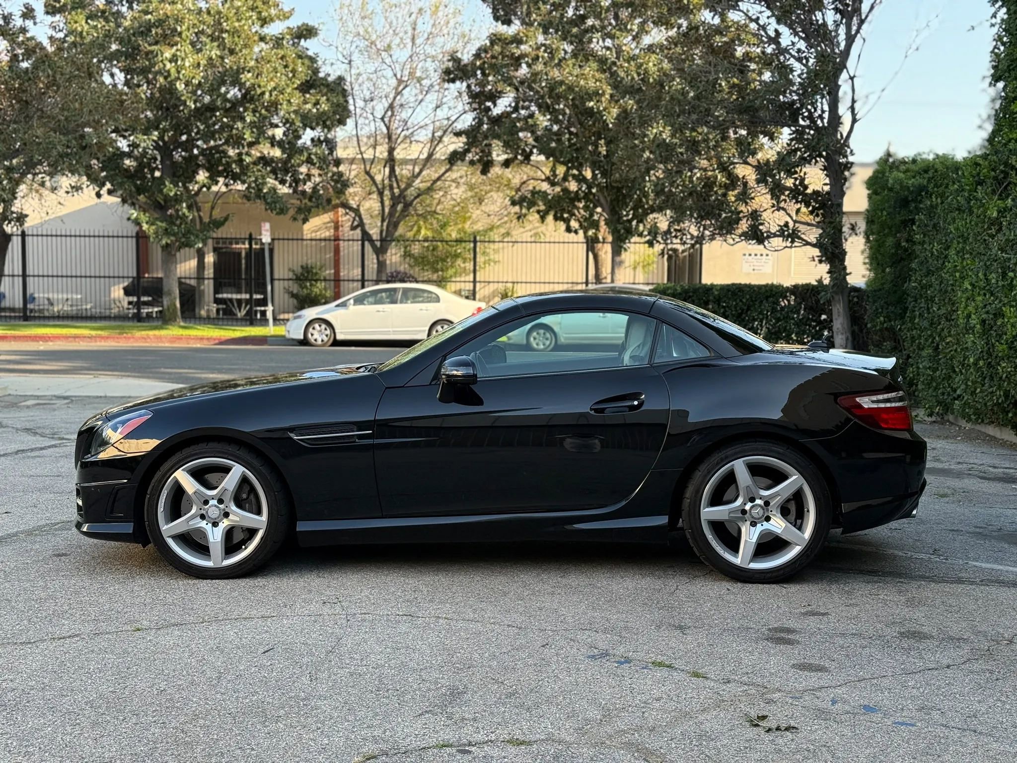 Used 2013 Mercedes-Benz SLK 250 image 10