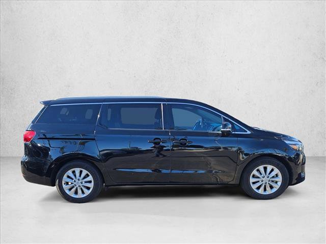 Used 2018 Kia Sedona EX image 3