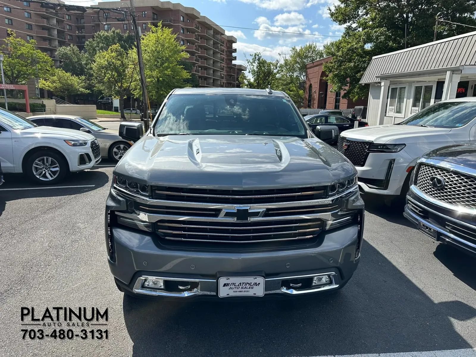 Used 2019 Chevrolet Silverado 1500 High Country w/ Trailer Camera Package AWD/4WD image 4