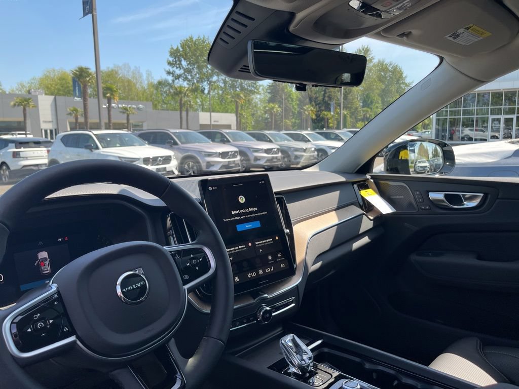 New 2026 Volvo XC60 B5 Ultra w/ Protection Package Premier AWD/4WD image 12