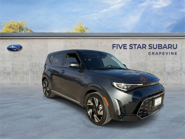 Used 2023 Kia Soul GT-Line w/ GT-Line Technology Package image 2