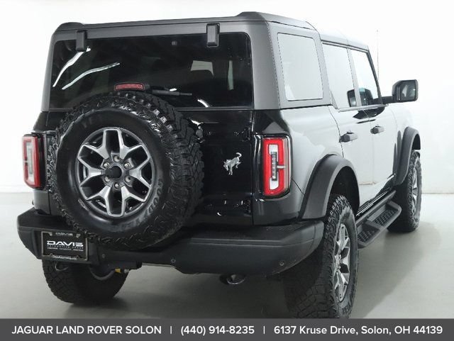 Used 2025 Ford Bronco Badlands AWD/4WD image 9