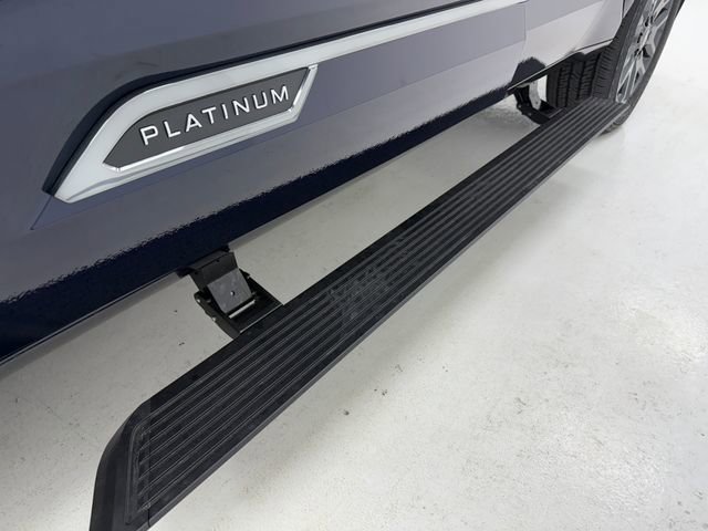 New 2026 Toyota Sequoia Platinum AWD/4WD image 7