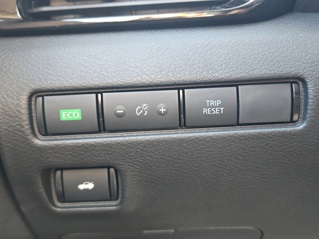 New 2025 Nissan Sentra SV image 12