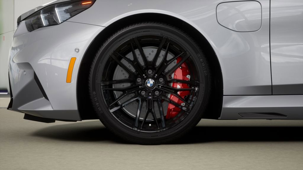New 2026 BMW M5 w/ Carbon Package image 7