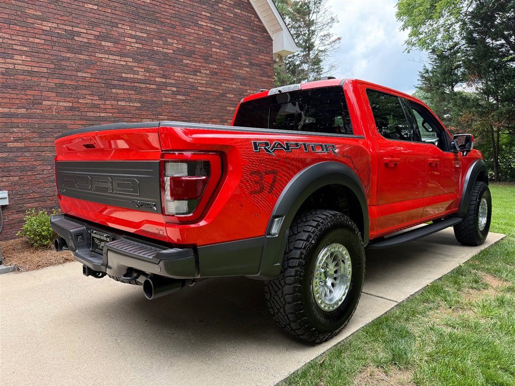 Used 2022 Ford F150 Raptor w/ Raptor 37 Performance Package AWD/4WD image 43