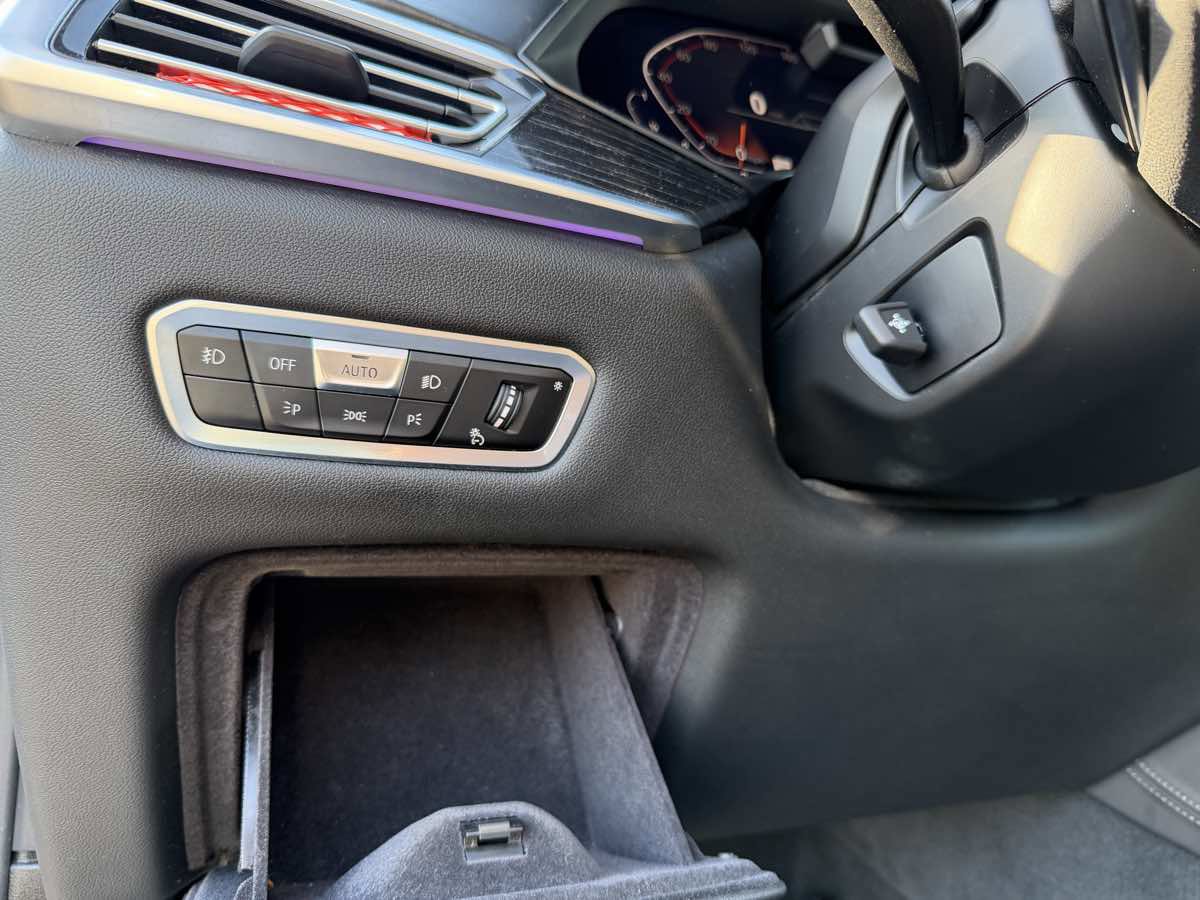 Used 2019 BMW X7 xDrive50i w/ Dynamic Handling Package image 59