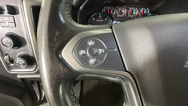 Used 2015 Chevrolet Silverado 1500 LT w/ LT Convenience Package AWD/4WD image 15