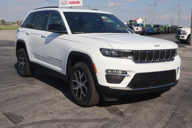 New 2025 Jeep Grand Cherokee Limited image 2