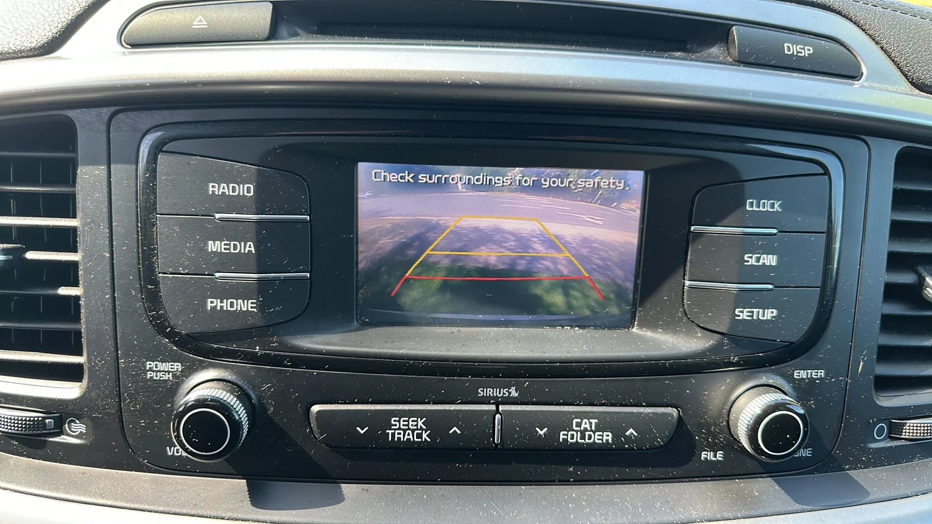 Used 2016 Kia Sorento LX image 38