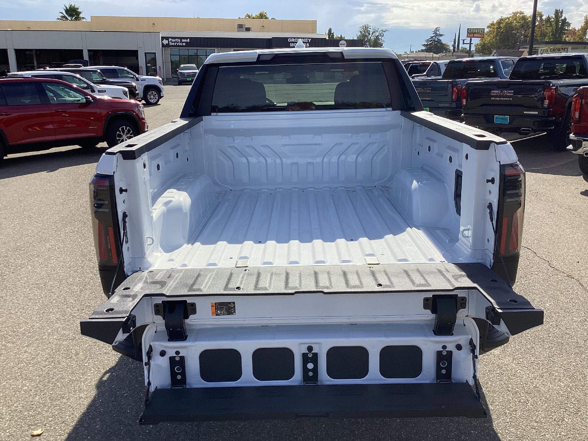 New 2026 GMC Sierra EV Elevation image 6