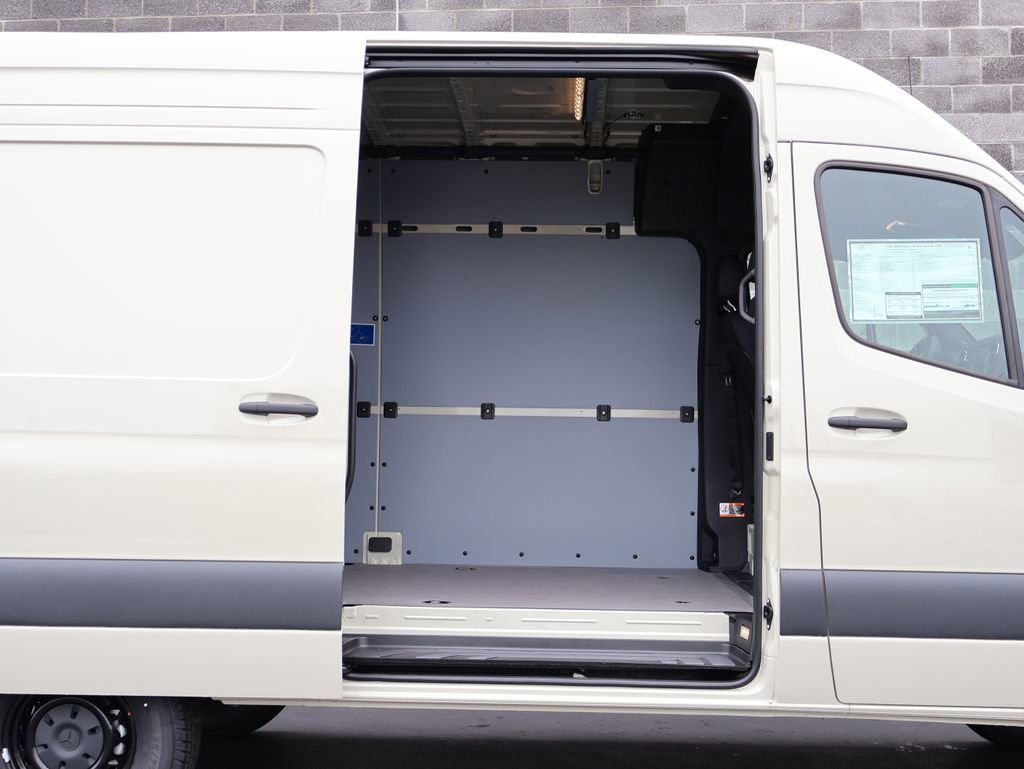 New 2026 Mercedes-Benz Sprinter 144 Cargo image 15