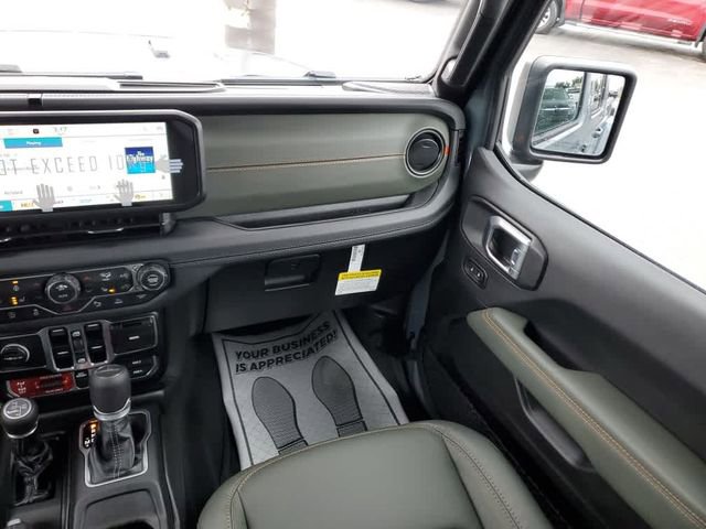 New 2026 Jeep Gladiator Mojave AWD/4WD image 16