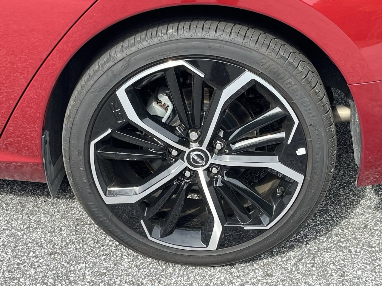 Certified 2025 Nissan Altima 2.5 SR FWD image 32