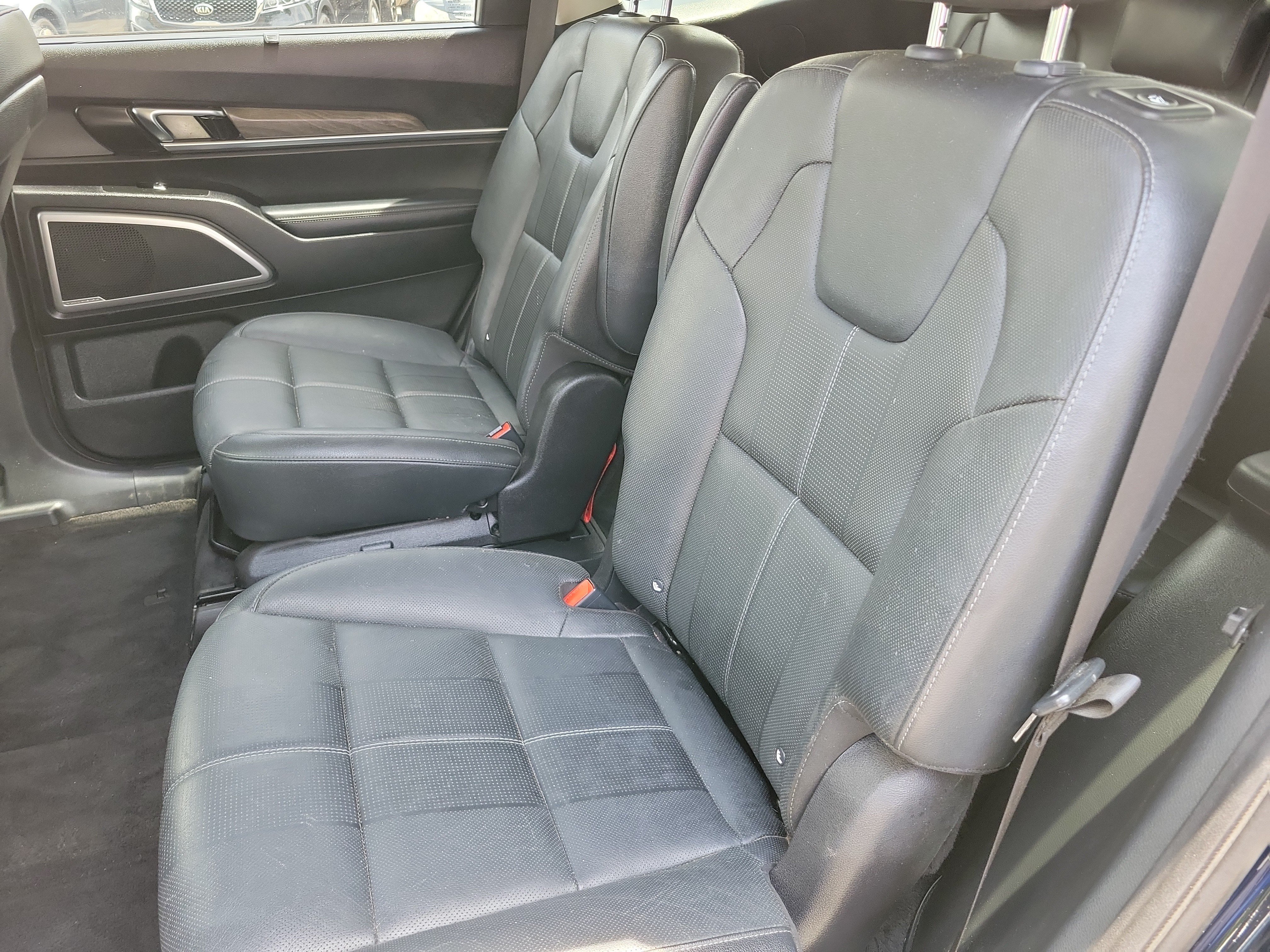 Used 2021 Kia Telluride EX w/ EX Premium Package AWD/4WD image 7