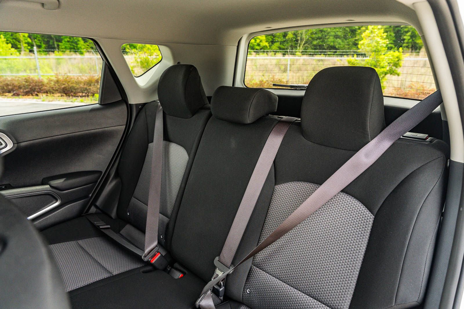 Used 2025 Kia Soul LX w/ LX Technology Package FWD image 19