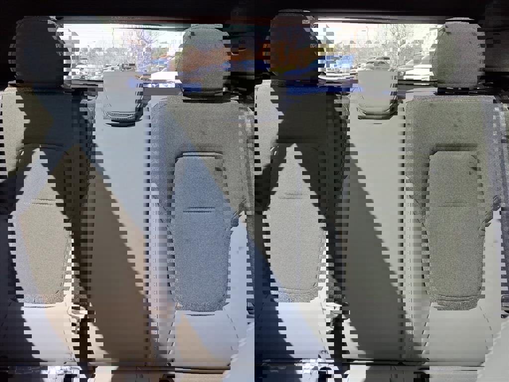 New 2026 Volvo XC90 T8 Plus w/ Protection Package Premier image 17