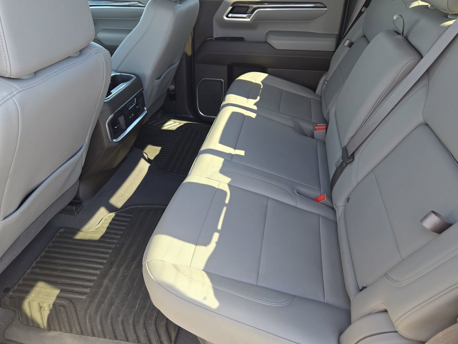 Certified 2022 Chevrolet Silverado 1500 LTZ w/ Technology Package image 32