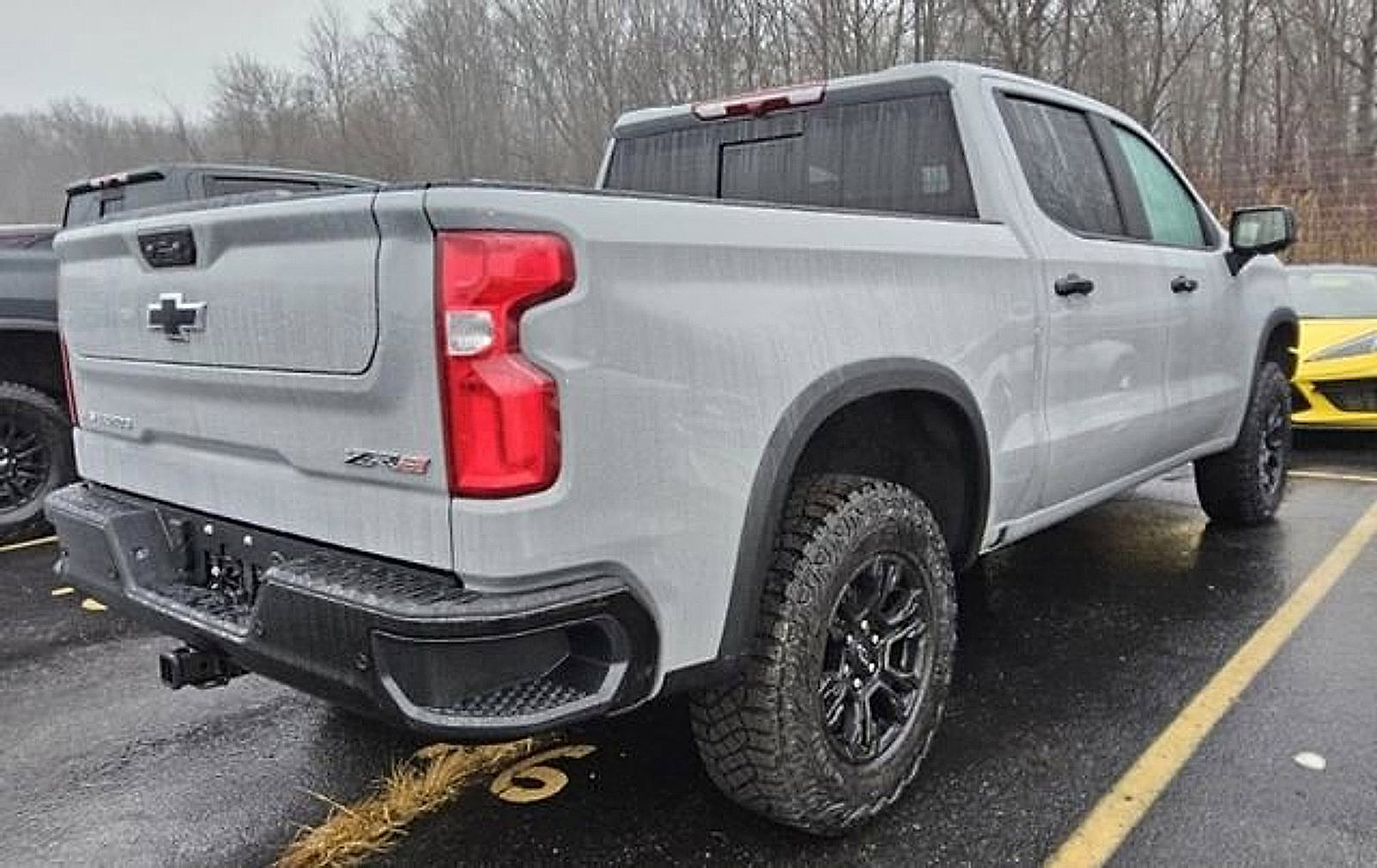 Used 2025 Chevrolet Silverado 1500 ZR2 image 6