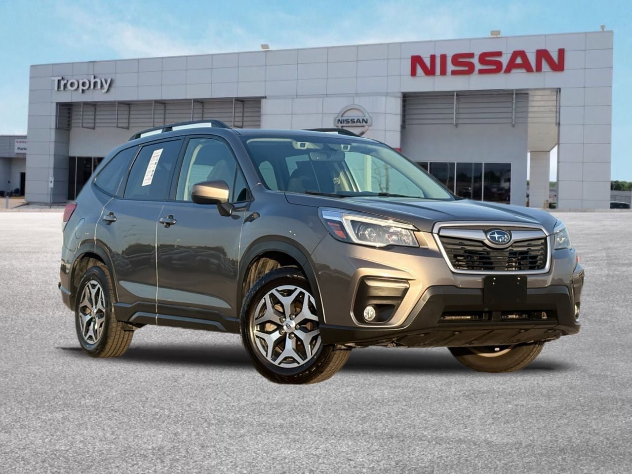 Used 2021 Subaru Forester Premium w/ Popular Package #1