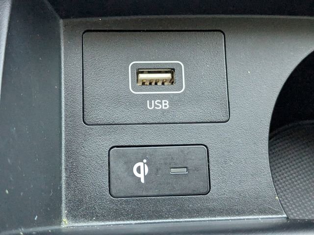 Used 2021 Hyundai Santa Fe SEL w/ Convenience Package image 28