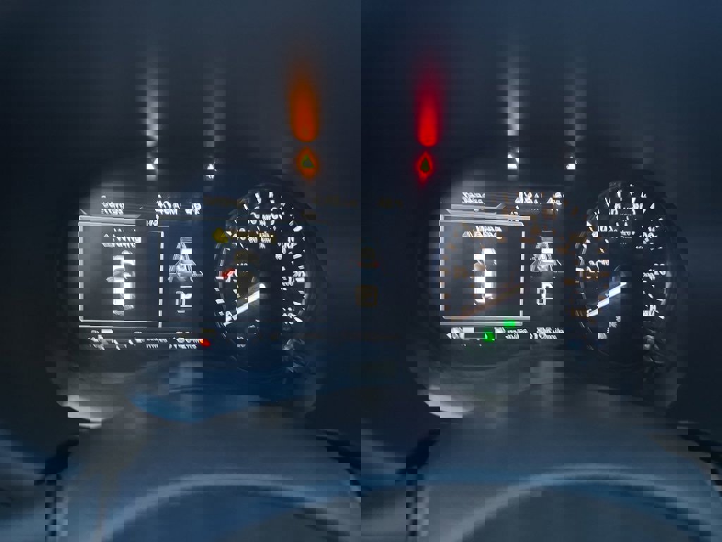 Used 2023 Nissan Kicks SR w/ SR Premium Package image 19