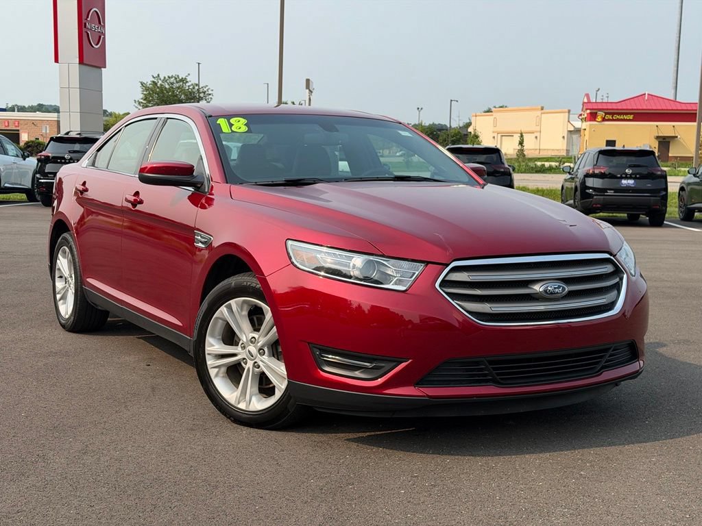 Used 2018 Ford Taurus SEL w/ Equipment Group 201A FWD image 1