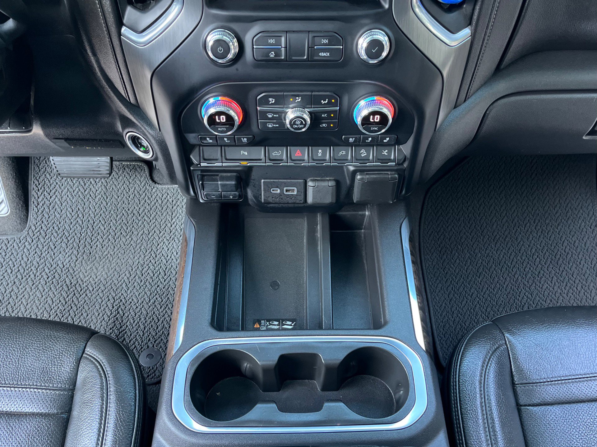 Used 2021 GMC Sierra 1500 Denali w/ Denali Premium Package image 26