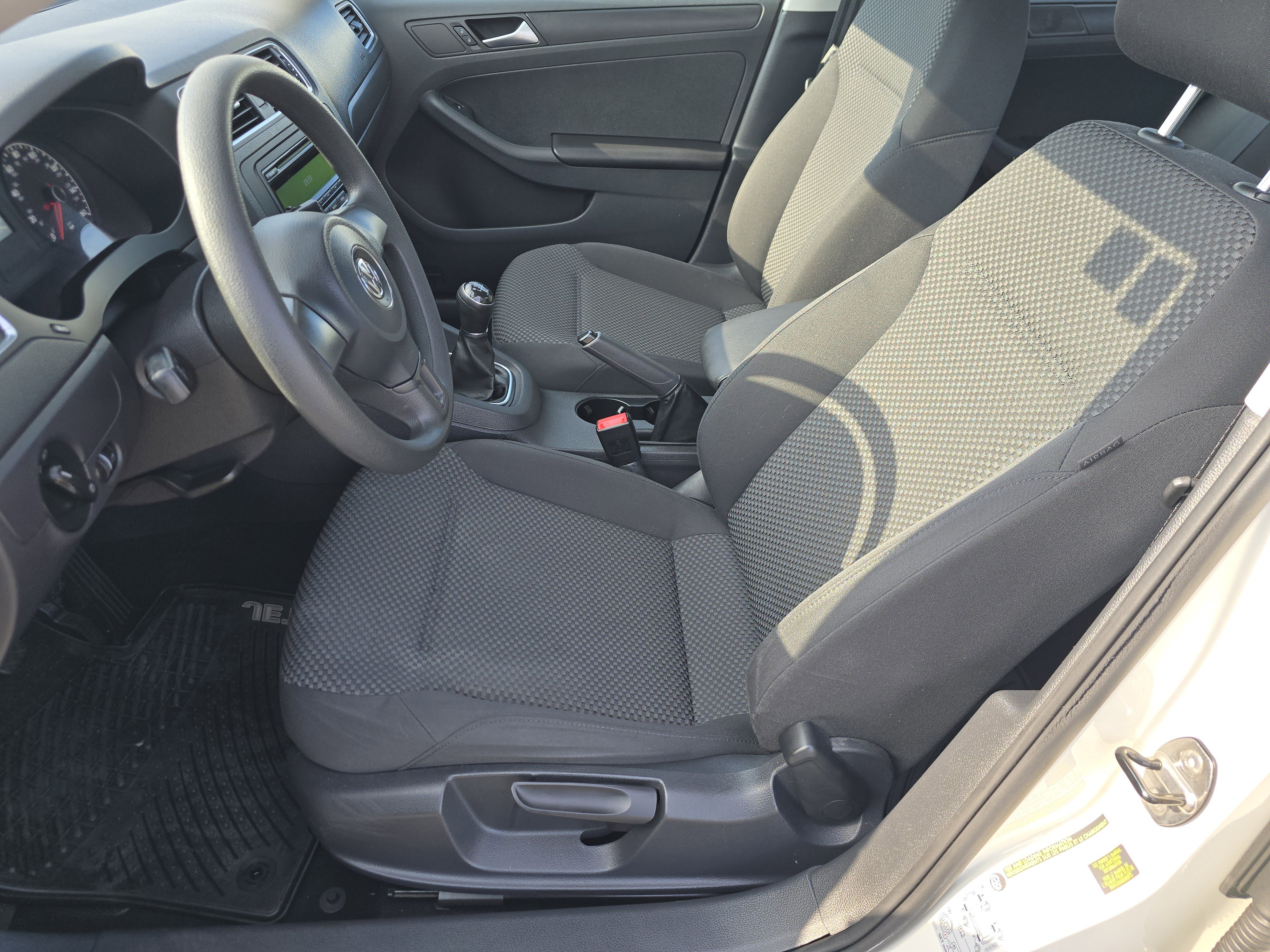 Used 2013 Volkswagen Jetta S image 15