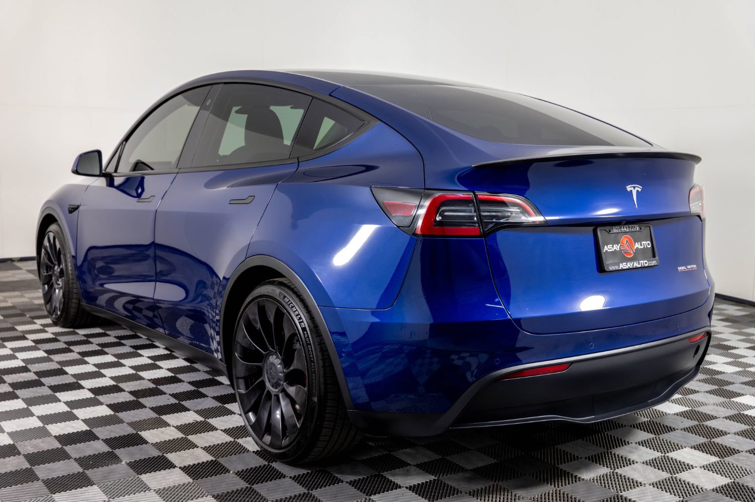 Used 2022 Tesla Model Y Performance AWD/4WD image 5