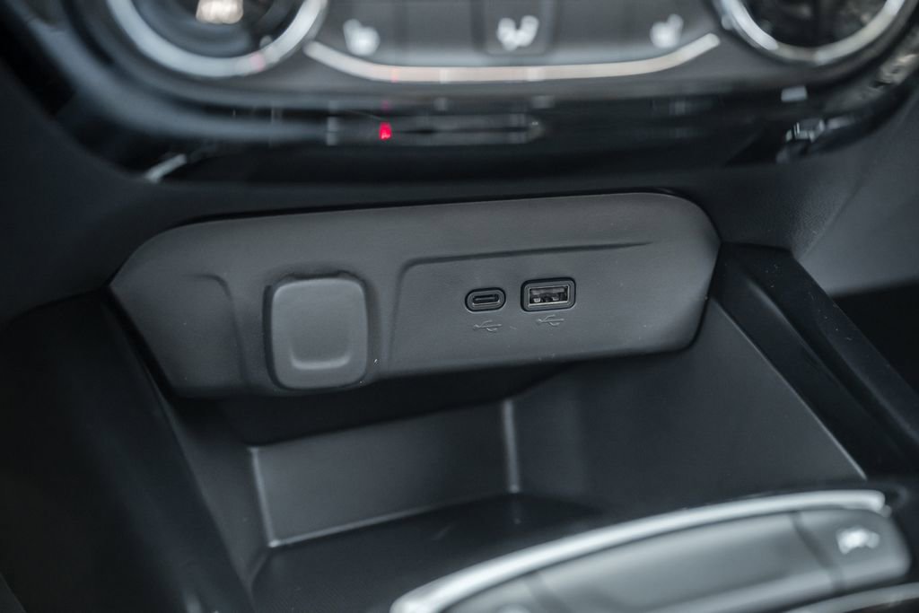 New 2026 Chevrolet Trax RS w/ Driver Confidence Package FWD image 28