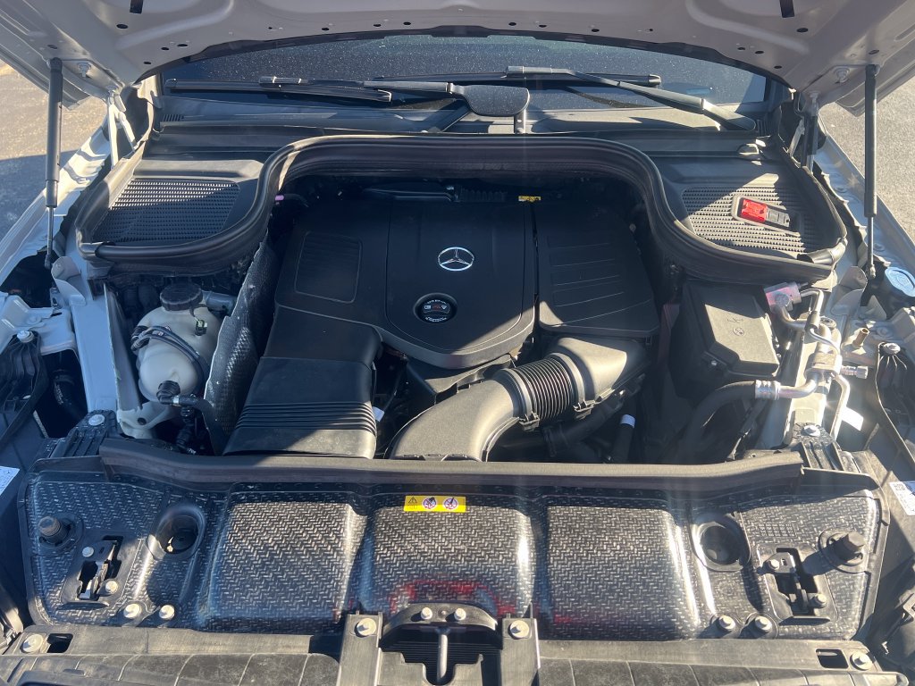 Used 2024 Mercedes-Benz GLE 350 4MATIC image 29