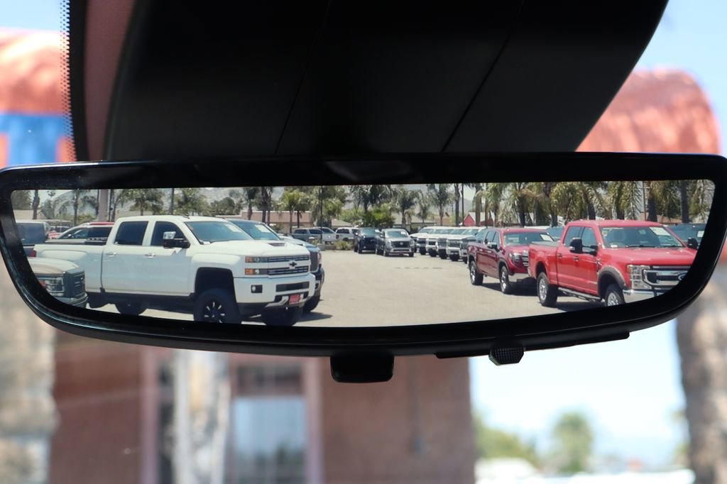 Used 2024 Chevrolet Silverado 1500 ZR2 w/ Technology Package AWD/4WD image 34