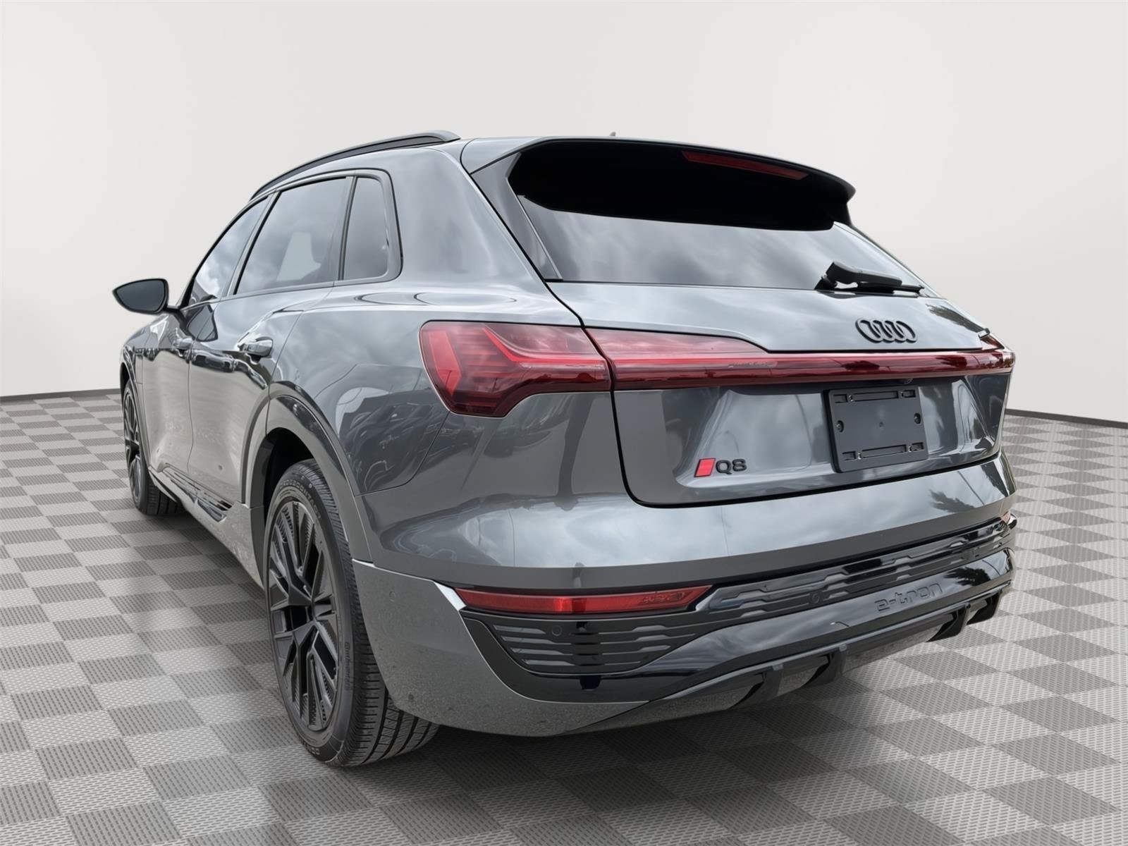 Certified 2024 Audi Q8 e-tron Prestige w/ Prestige Package AWD/4WD image 3